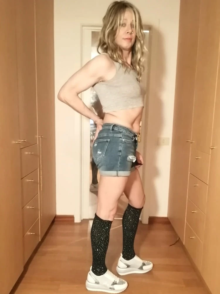 Sporty gurl :-) 4